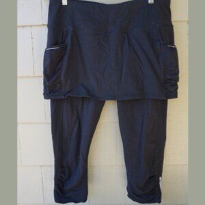 Athleta 2 in 1 Black Contender Skirt/Capri Leggings for Pickleball EUC Size L